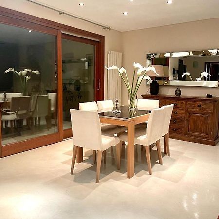 אולביה Double A Luxury Apartment מראה חיצוני תמונה
