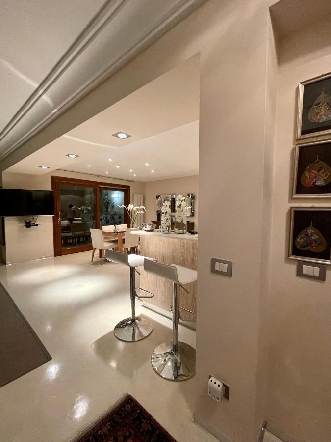 אולביה Double A Luxury Apartment מראה חיצוני תמונה